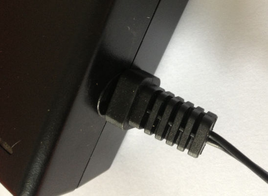 Adattatore da tavolino 90VAC - 264VAC di potere del taccuino, sopra la corrente, protezione di cortocircuito