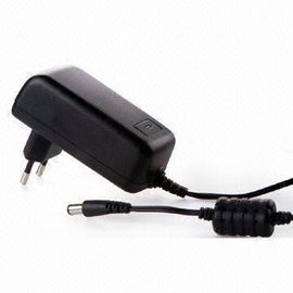 11.4V-12.6V, alimentazione elettrica di Miniwatts degli adattatori di potere di viaggio di 5mA-2A Ktec con l'impulso 5KV e la CCE V