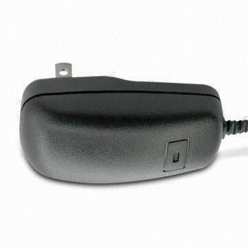 Adattatori universali di potere di modo di commutazione di 15 watt per i dispositivi mobili