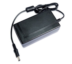 Adattatore medico di potere IP22, adattatore di potere di AC-DC con approvazione del CE ROHS