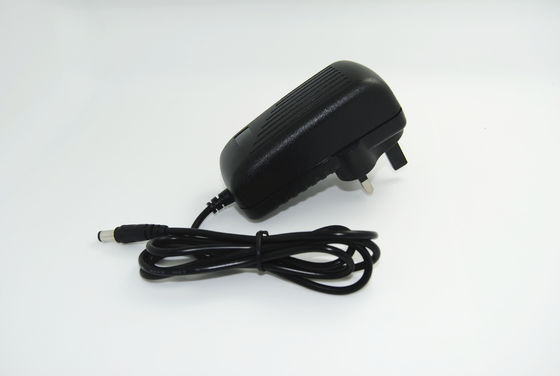 24V adattatore di potere del supporto della parete dei perni del Regno Unito 3 dell'uscita di CC 1A 24W, CE/FCC/RoHS