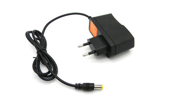 CA all'adattatore 9V 1A sopra tensione per il router, 100-240Vac di potere del supporto della parete di CC
