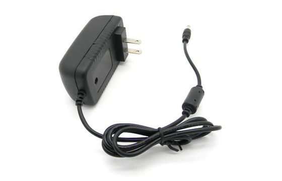 il CA 110V ha introdotto l'UL dell'adattatore 12V 3A di potere di Wallmount AC/DC della spina degli Stati Uniti certificata