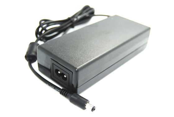Adattatore di potere del computer portatile di CA dei perni dell'internazionale C8 2, CA dell'analizzatore/stampatrice/monitor agli adattatori di corrente continua
