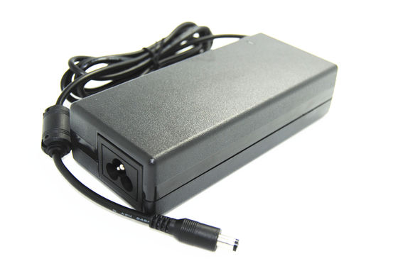 Adattatore di potere del computer portatile Lenovo CA di EN60950/di IEC, 3 uscita di CC 6A dei perni 90W 15V