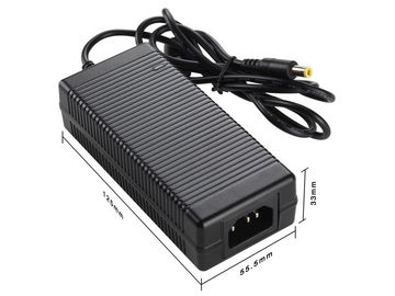 Adattatore nero di CA del computer di 12V 5A, adattatore da tavolino di potere