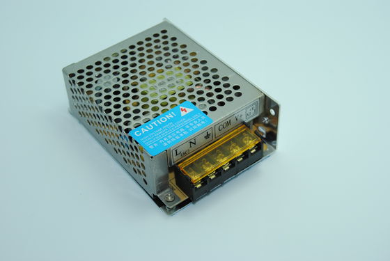 alimentazioni elettriche universali del CCTV di CC 5A di 60W 12V per la macchina fotografica del CCTV
