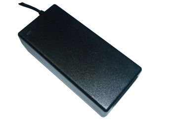 Adattatore da tavolino 65W di potere del computer portatile di volt 3.42A Toshiba dell'adattatore 19 di potere C14