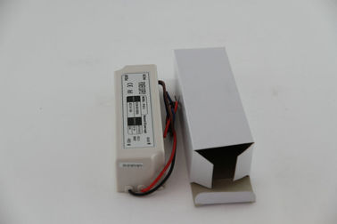 LED che accende 60 CC costante del driver IP67 24V di tensione LED di watt, alta affidabilità
