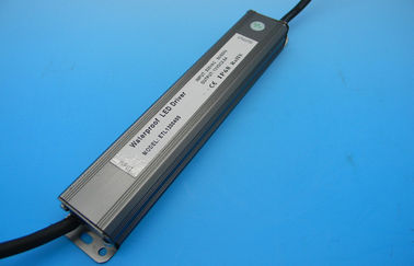 Il FCC impermeabile del driver dell'alimentazione elettrica di Transformator 30W12V LED parte 15B IP68 con CE RoHS