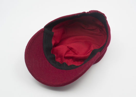 I militari rosso scuro del cotone della spazzola ricoprono la chiusura flessibile di allungamento indietro alla moda