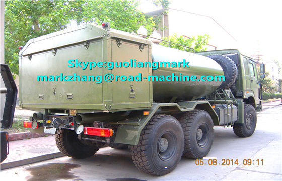 Camion cisterna verde 25000L dell'acqua dei militari 6*4 di SINOTRUK HOWO con l'EURO norma LHD O RHD